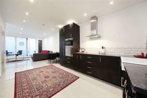 2 Bedroom Flat